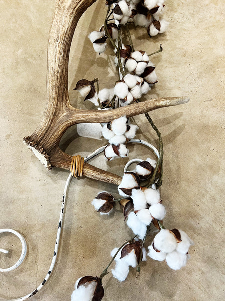 Cotton Elk Wall-piece